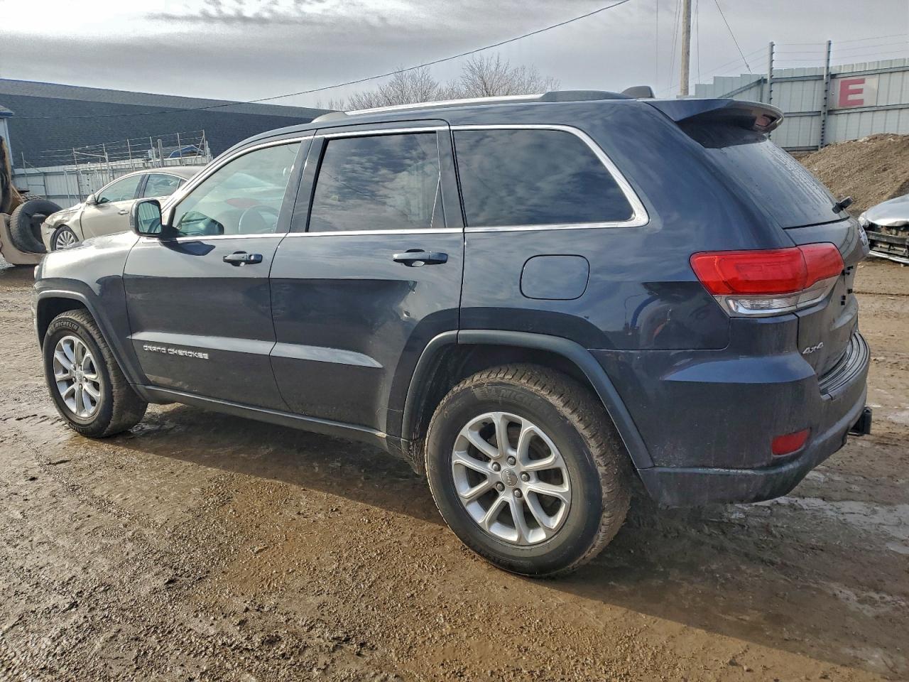 2014 JEEP GRAND CHEROKEE LAREDO photo 2