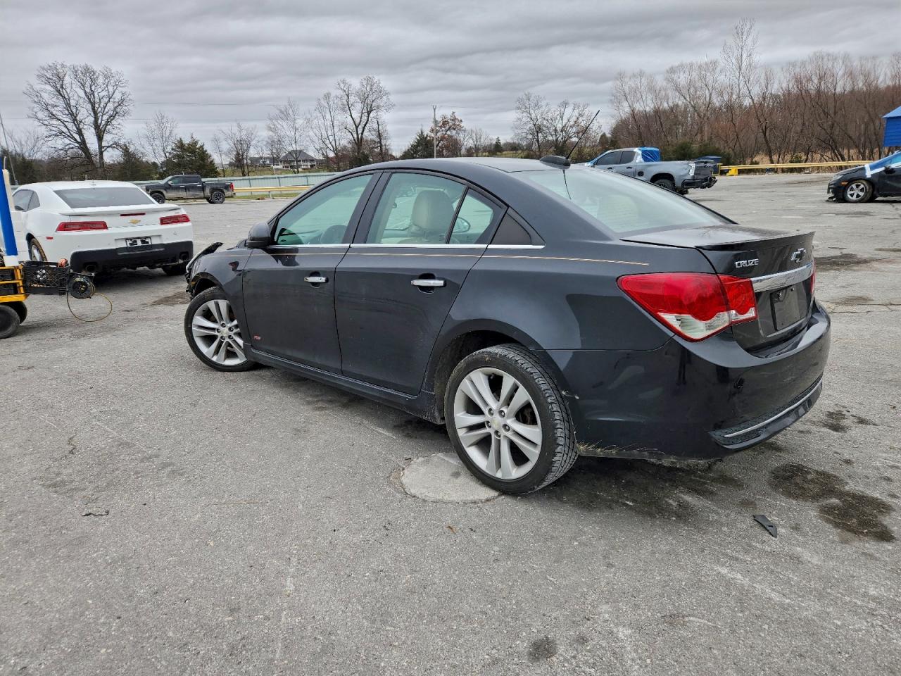 2015 CHEVROLET CRUZE LTZ photo 2