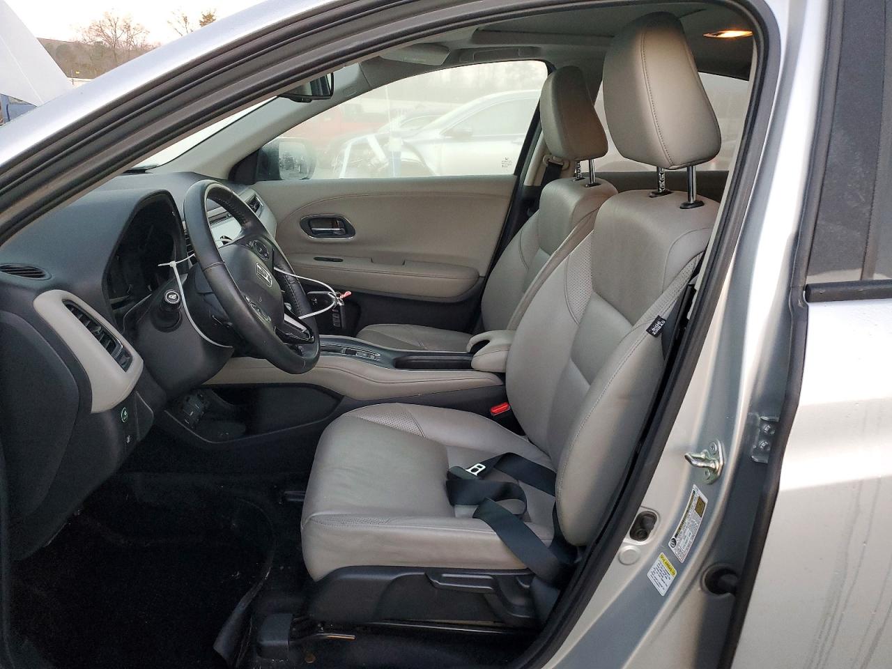 2016 HONDA HR-V EXL photo 7