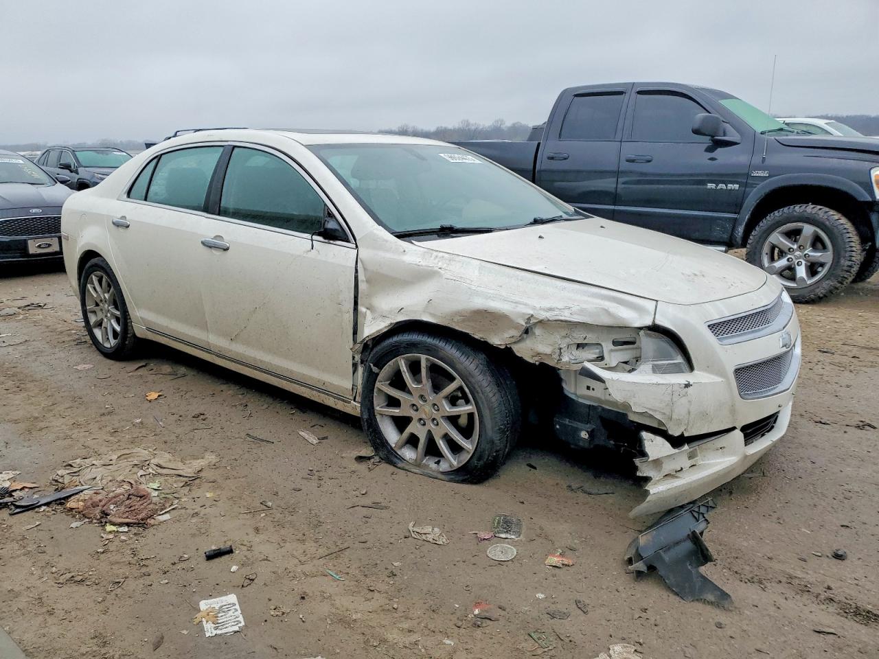 2011 CHEVROLET MALIBU LTZ photo 4