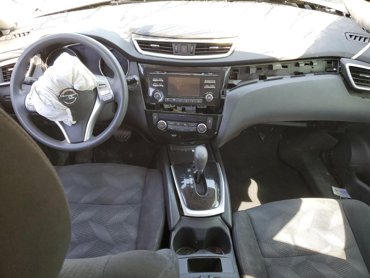 2014 NISSAN ROGUE S photo 8