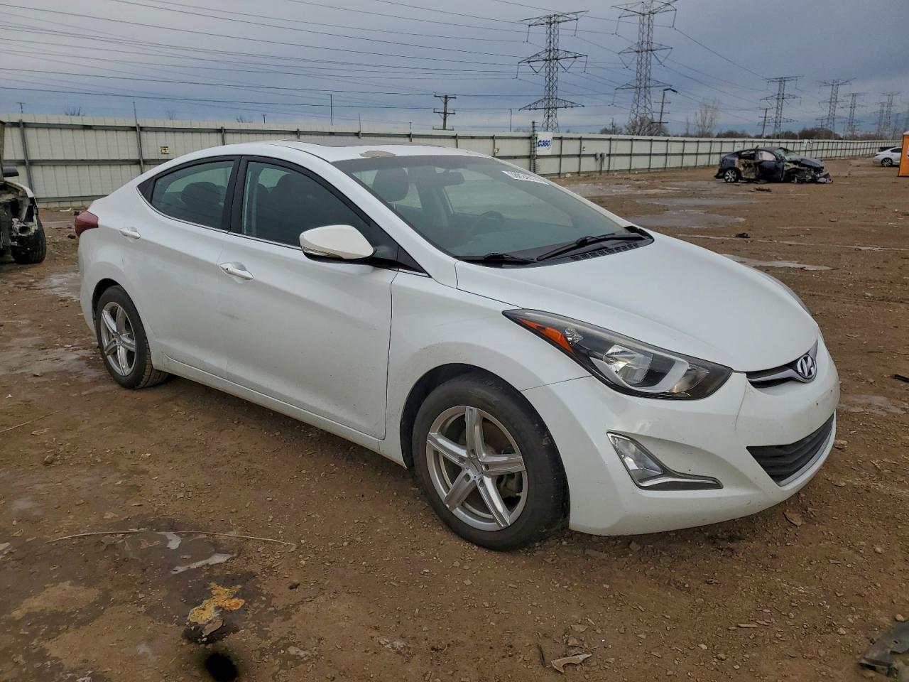 2016 HYUNDAI ELANTRA SE photo 4