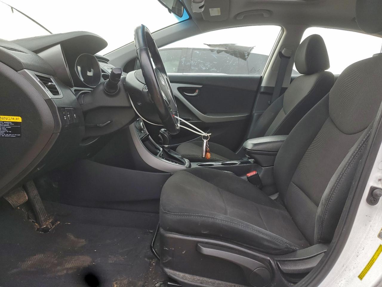 2016 HYUNDAI ELANTRA SE photo 7