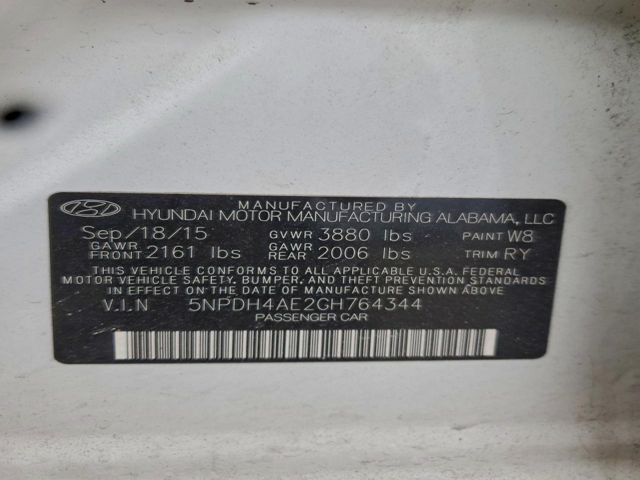 2016 HYUNDAI ELANTRA SE photo 12