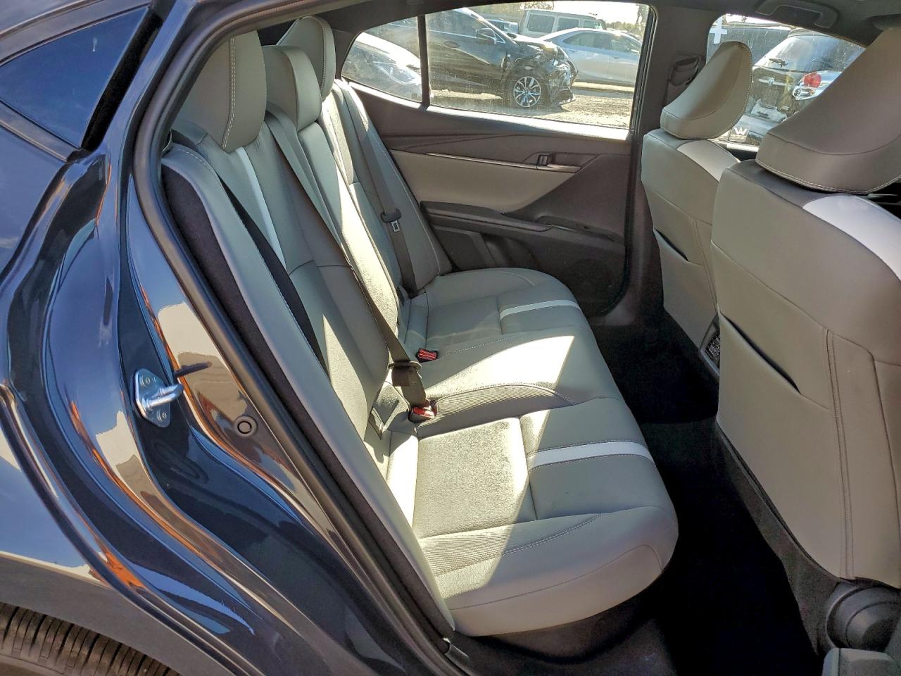 2025 TOYOTA CAMRY XSE photo 19