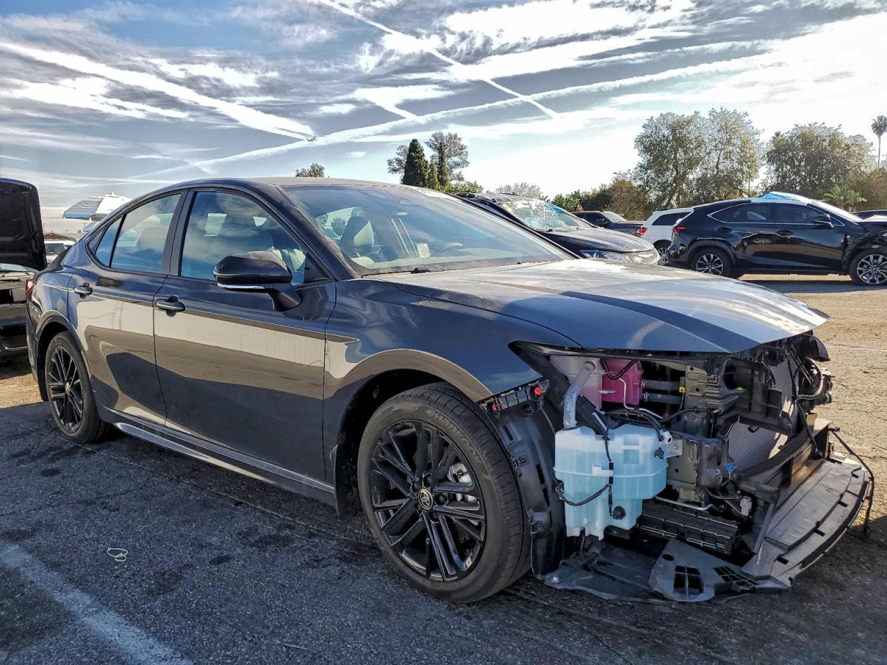 2025 TOYOTA CAMRY XSE photo 7
