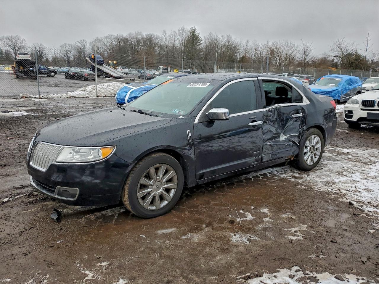2012 LINCOLN MKZ