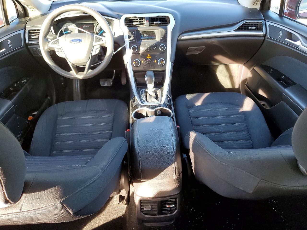 2016 FORD FUSION SE photo 22