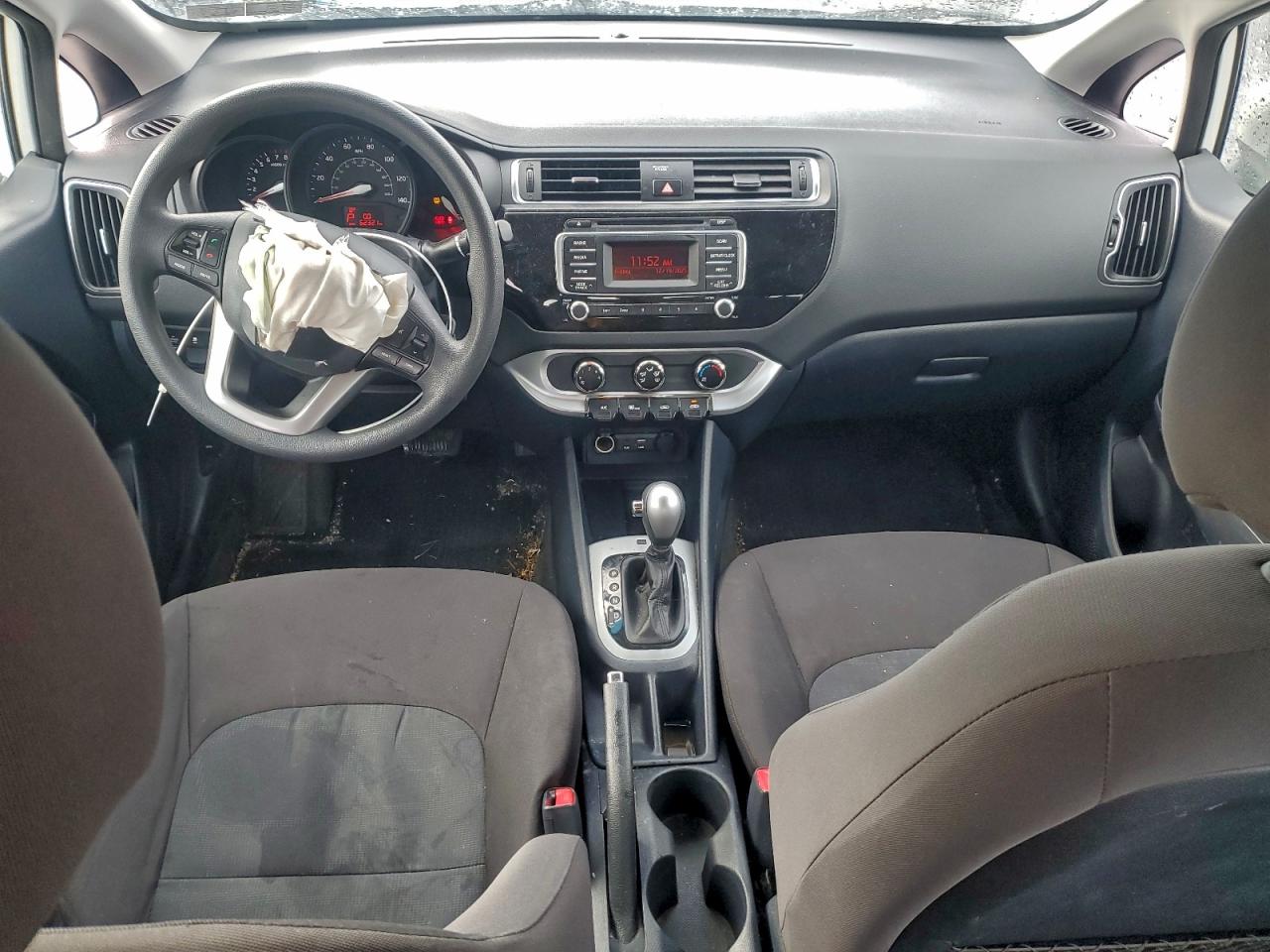 2016 KIA RIO LX photo 8