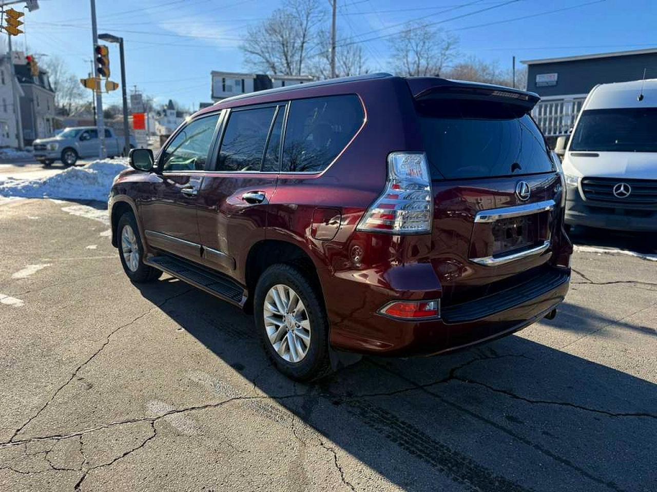 2015 LEXUS GX 460 photo 2