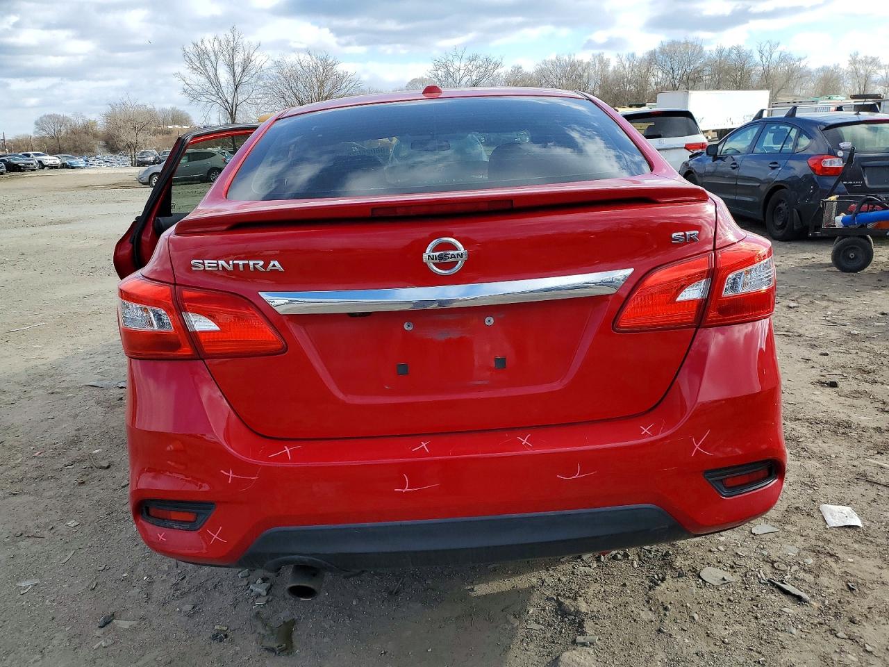 2016 NISSAN SENTRA S photo 6