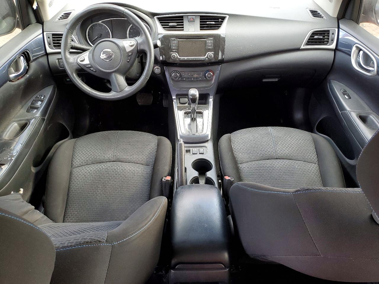 2016 NISSAN SENTRA S photo 8