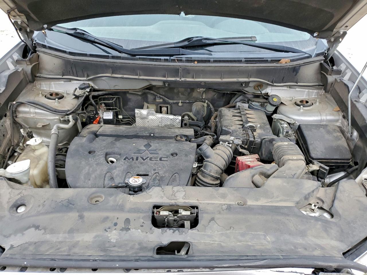 2013 MITSUBISHI OUTLANDER SPORT SE photo 11