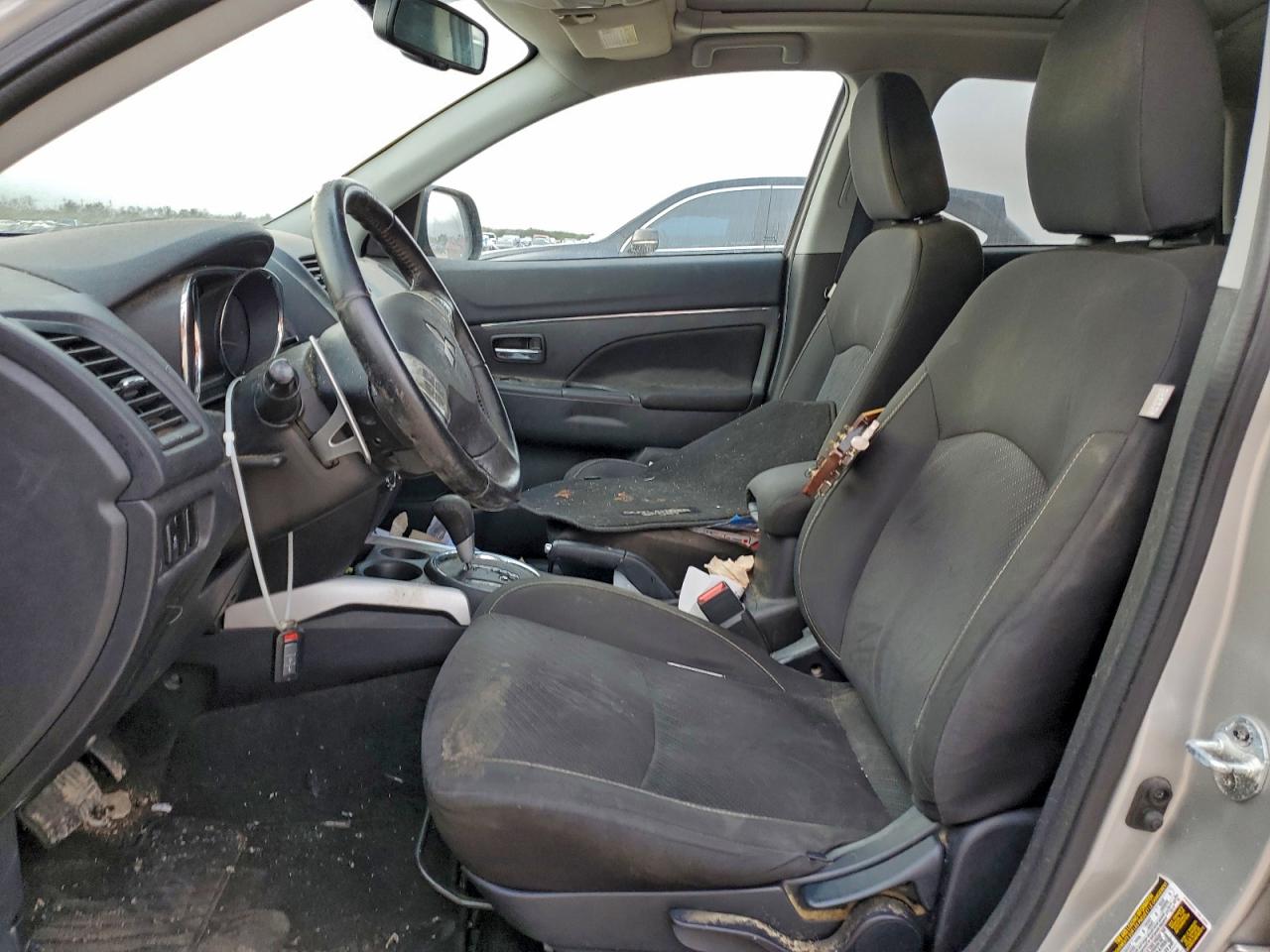 2013 MITSUBISHI OUTLANDER SPORT SE photo 7