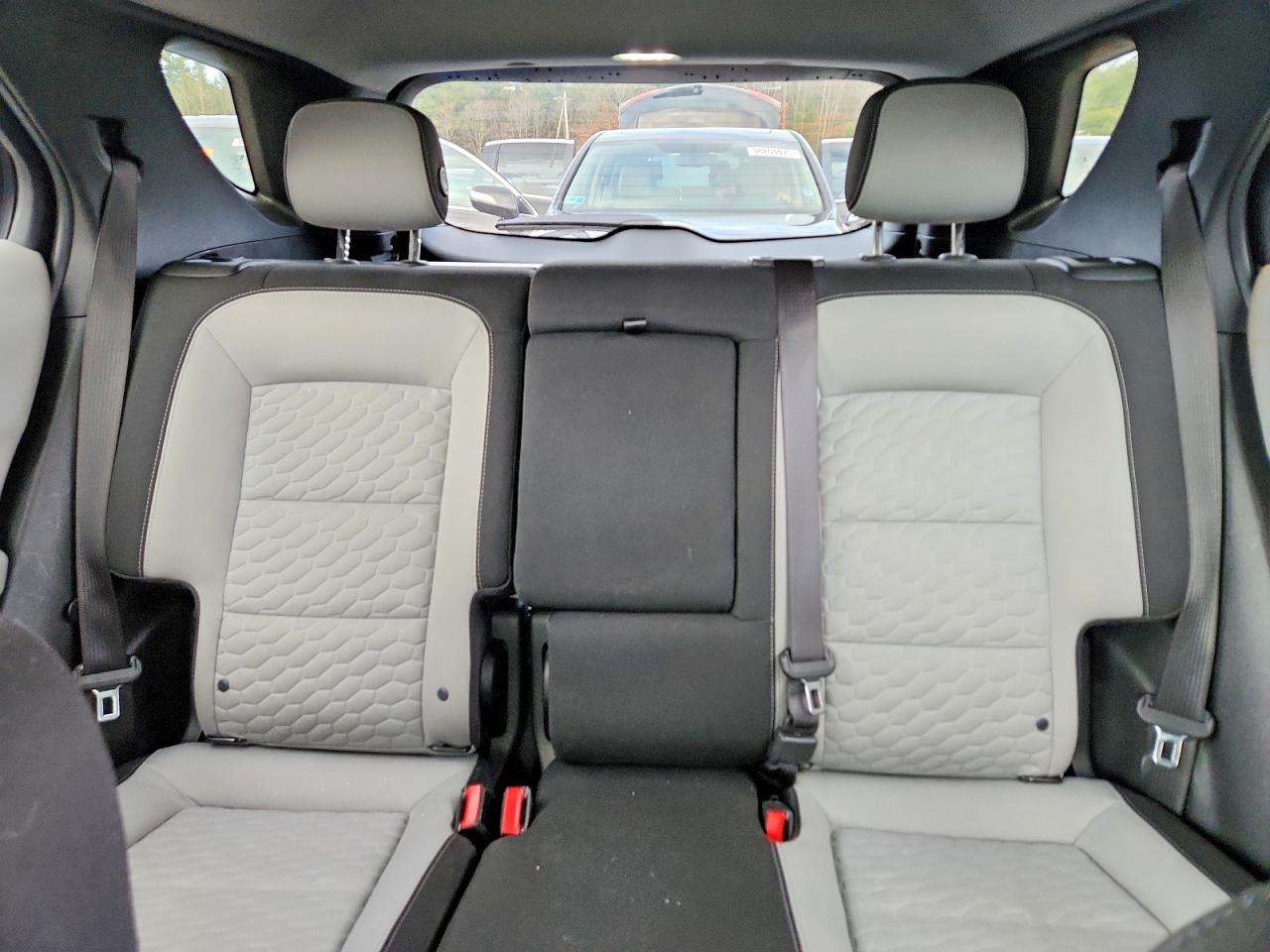 2018 CHEVROLET EQUINOX LT photo 10