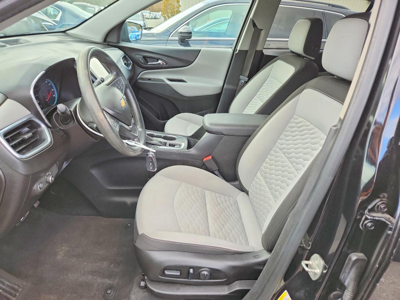 2018 CHEVROLET EQUINOX LT photo 7