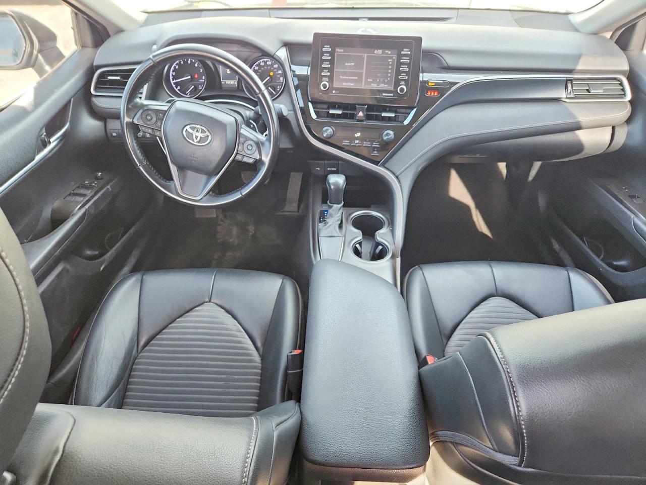 2021 TOYOTA CAMRY SE photo 8