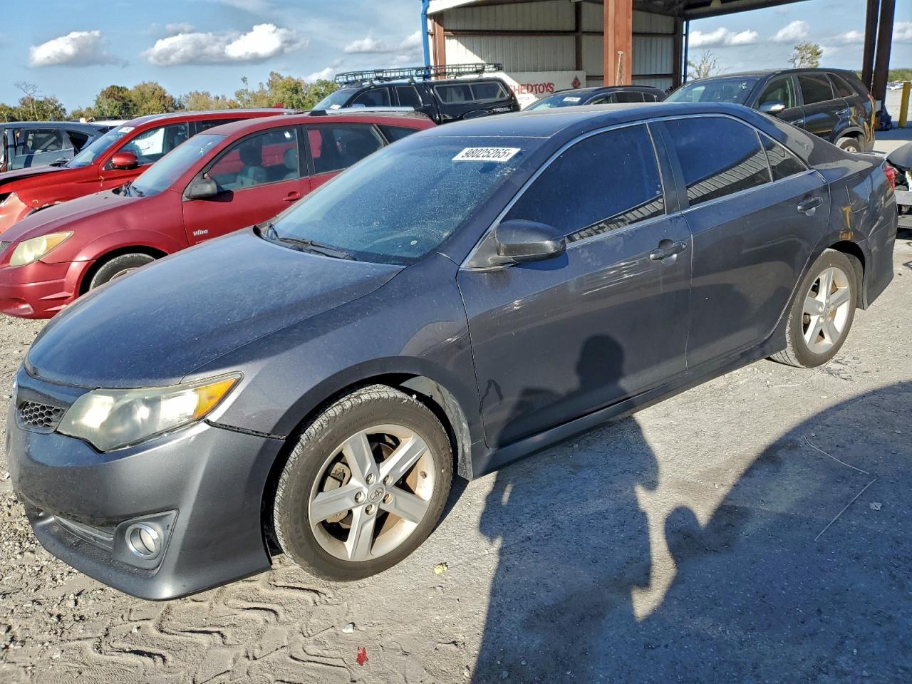 2014 TOYOTA CAMRY