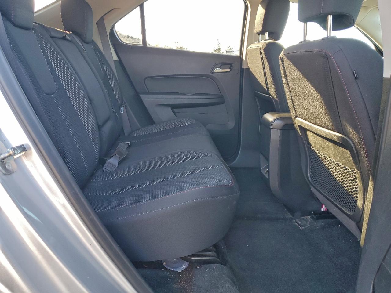 2017 CHEVROLET EQUINOX LT photo 11