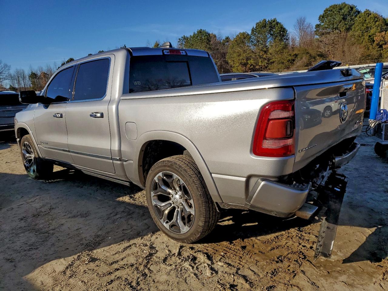 2019 RAM 1500 LIMITED photo 2
