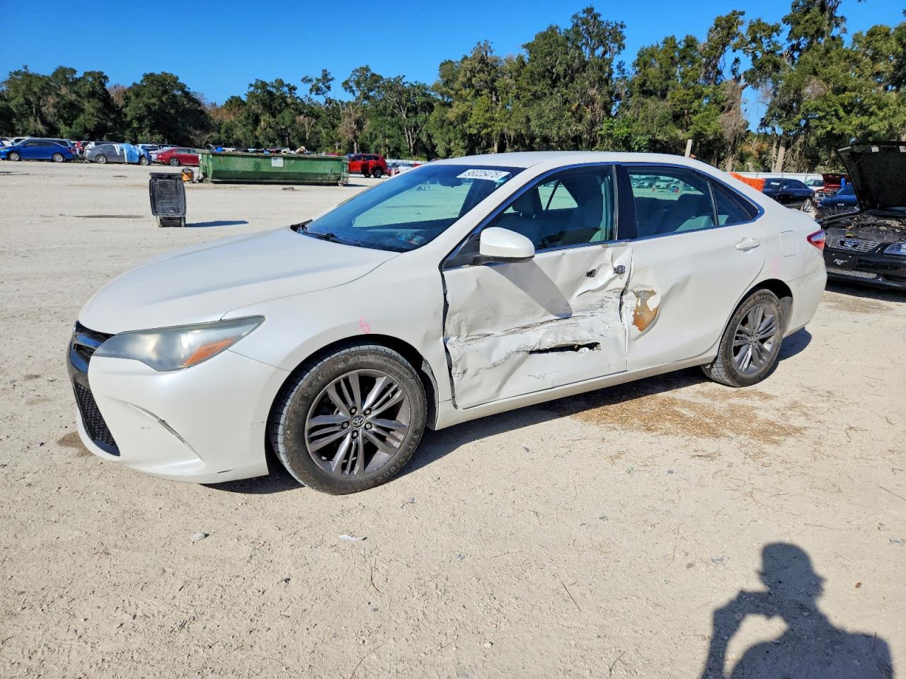 2015 TOYOTA CAMRY