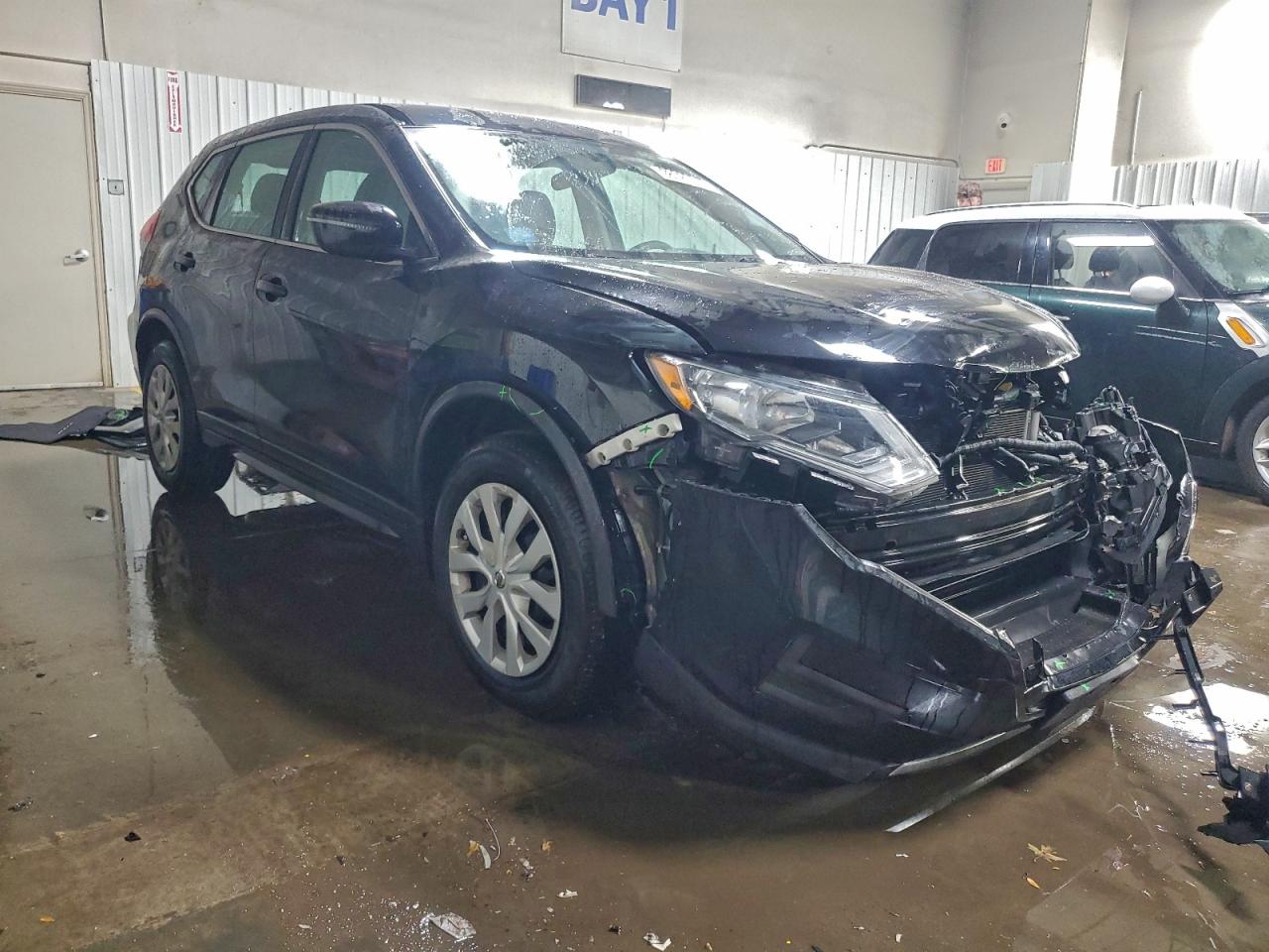 2018 NISSAN ROGUE S photo 10