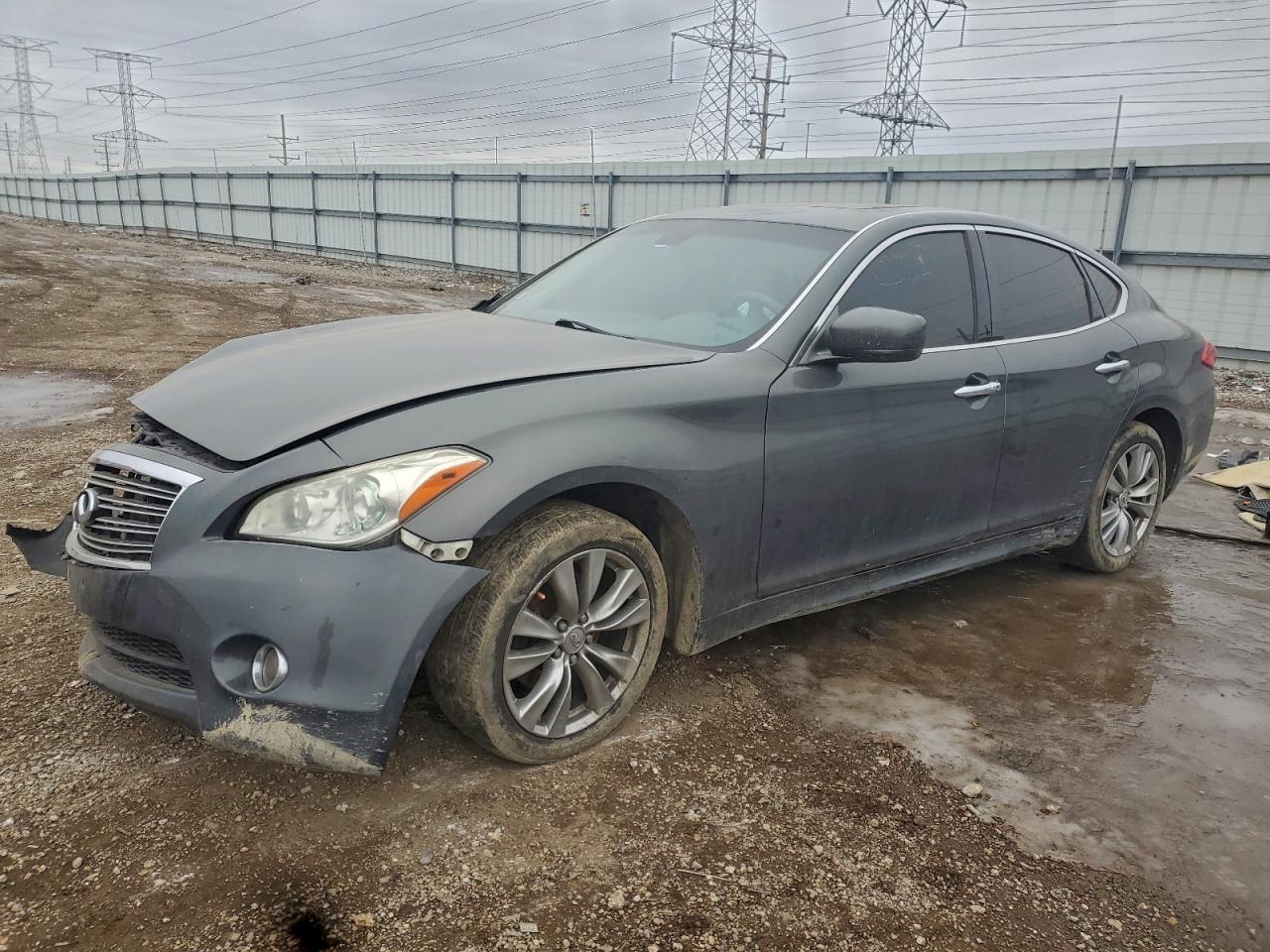 2012 INFINITI M37