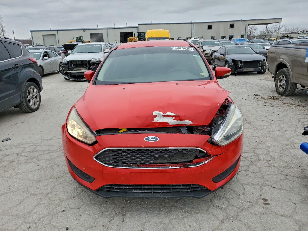 2017 FORD FOCUS SE photo 5