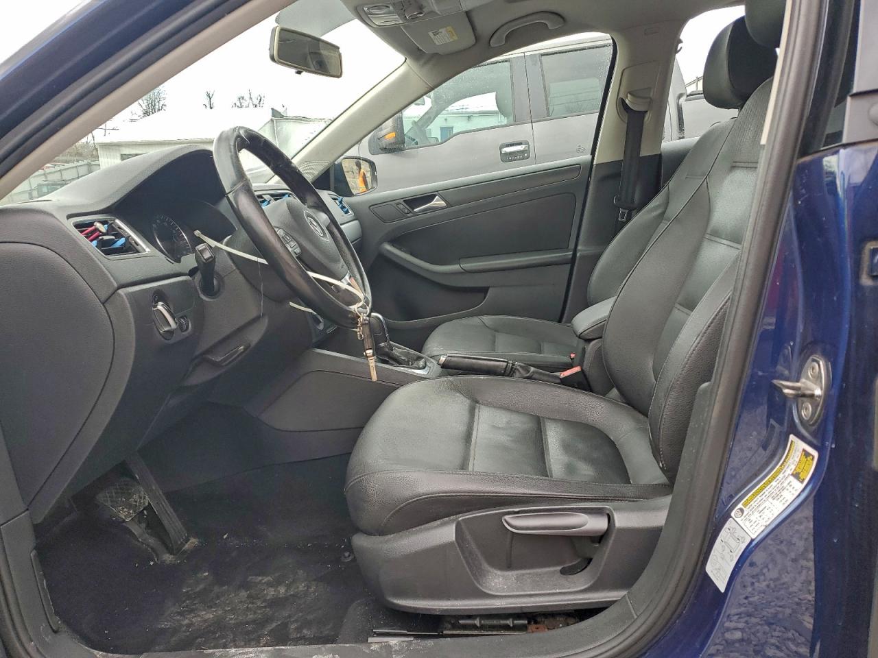 2012 VOLKSWAGEN JETTA SE photo 7