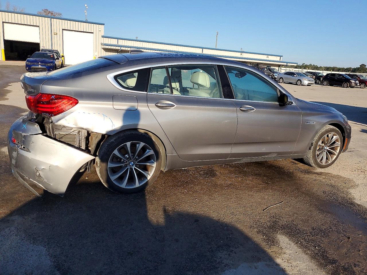 2014 BMW 535 IGT photo 9