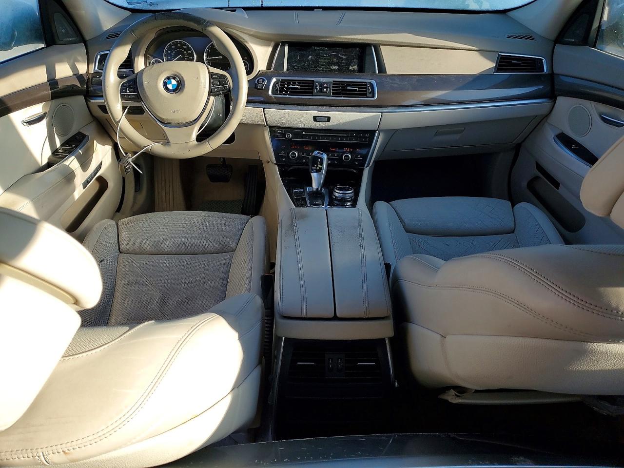 2014 BMW 535 IGT photo 29