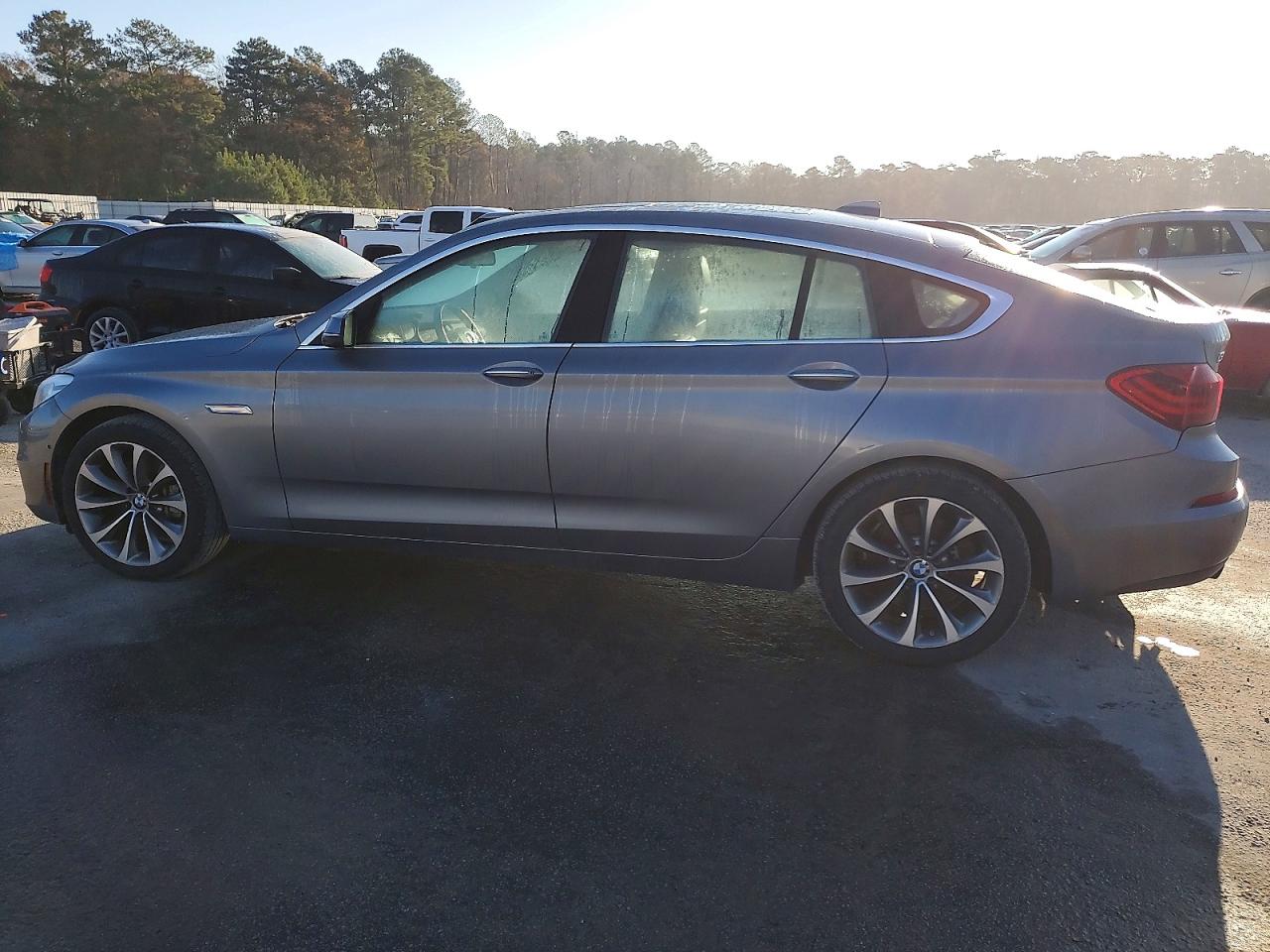 2014 BMW 535 IGT photo 5