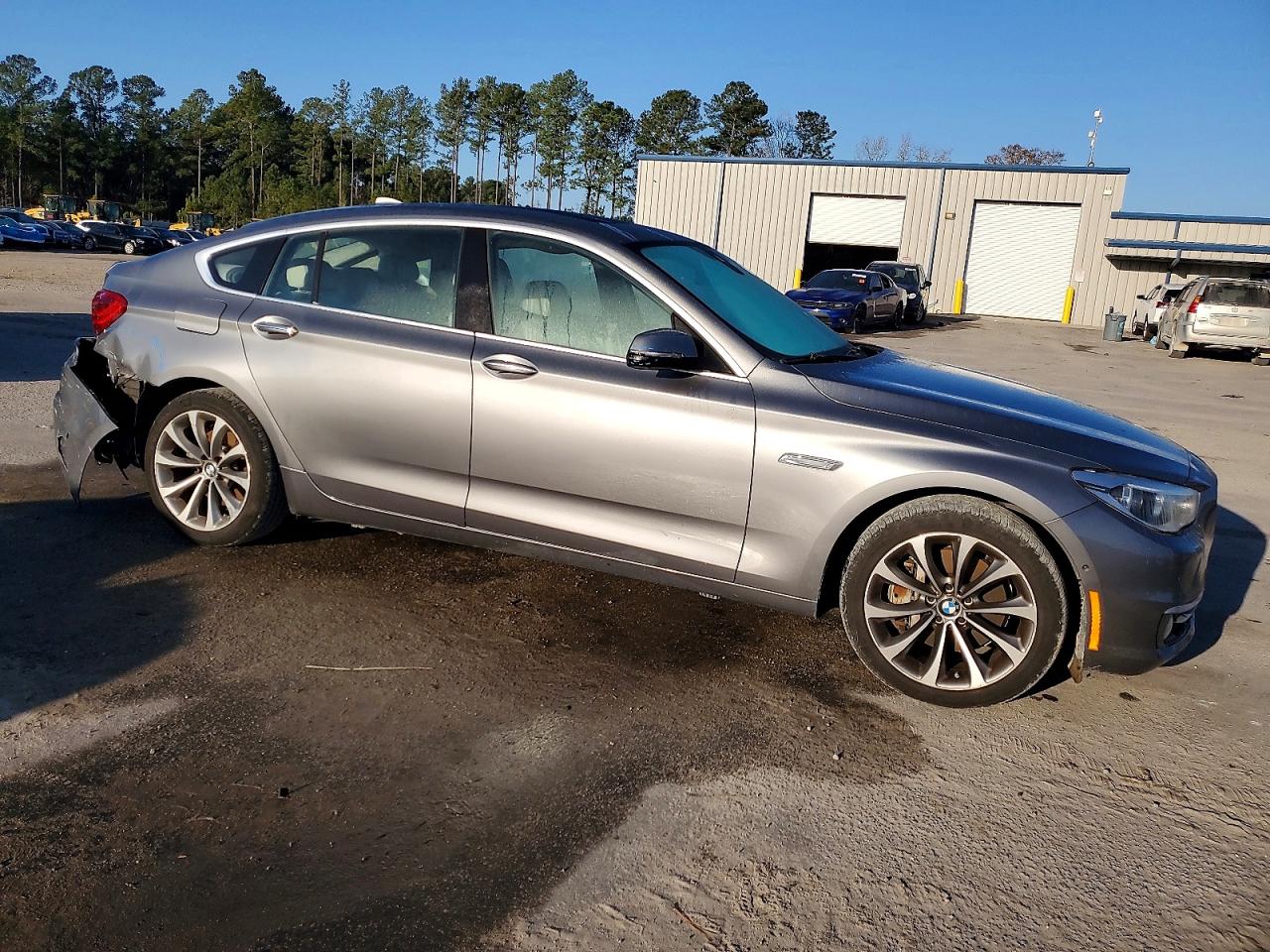 2014 BMW 535 IGT photo 13