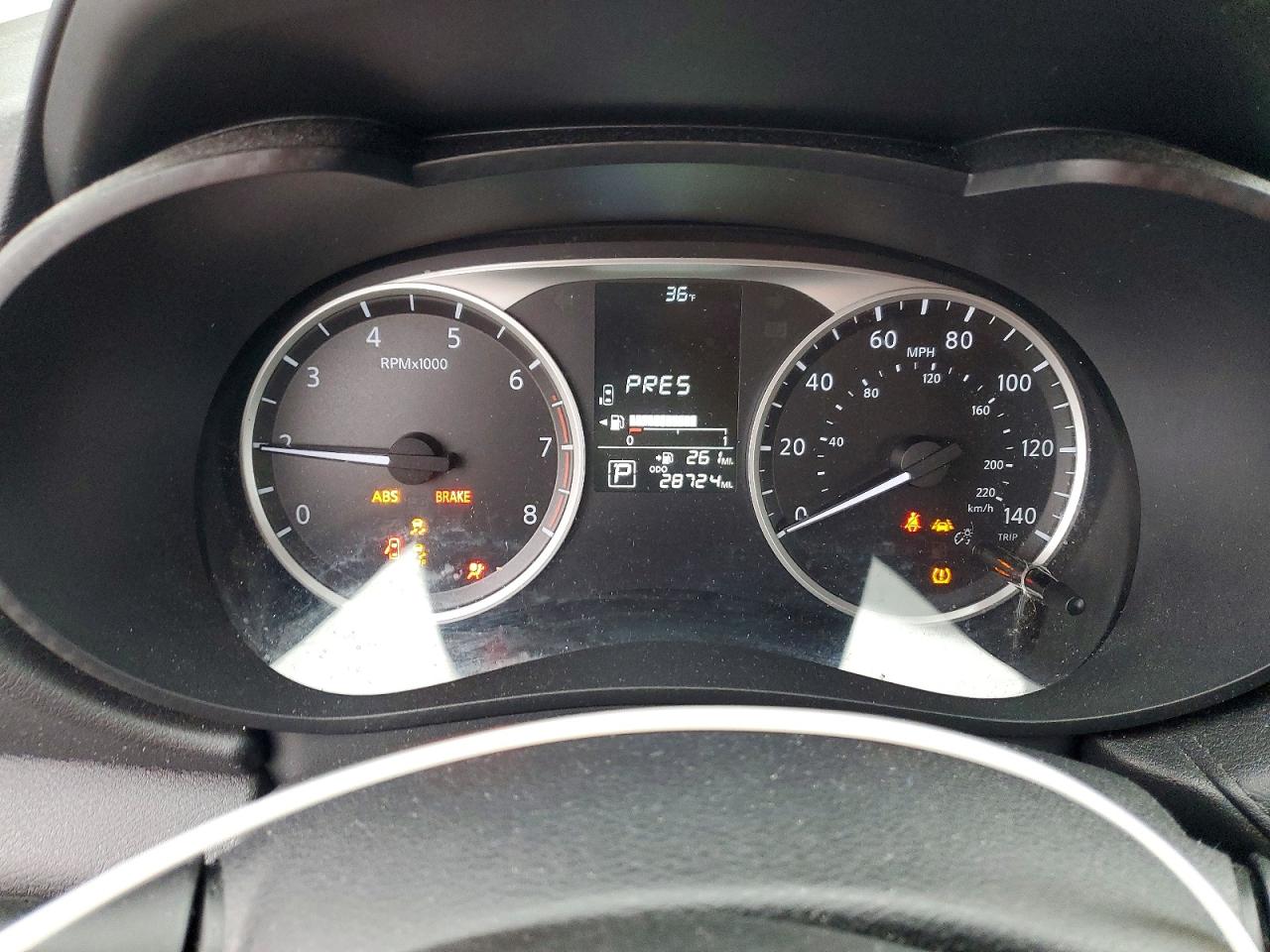 2020 NISSAN VERSA S photo 9