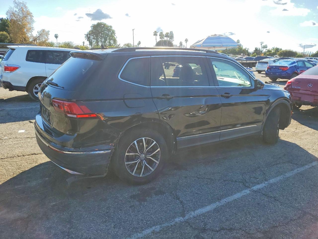 2020 VOLKSWAGEN TIGUAN SE photo 7