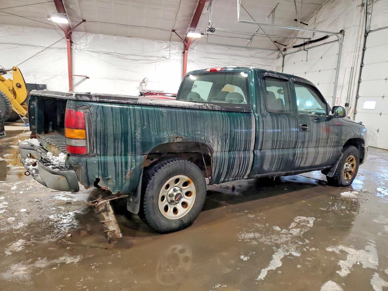 2007 GMC NEW SIERRA K1500 CLASSIC photo 3