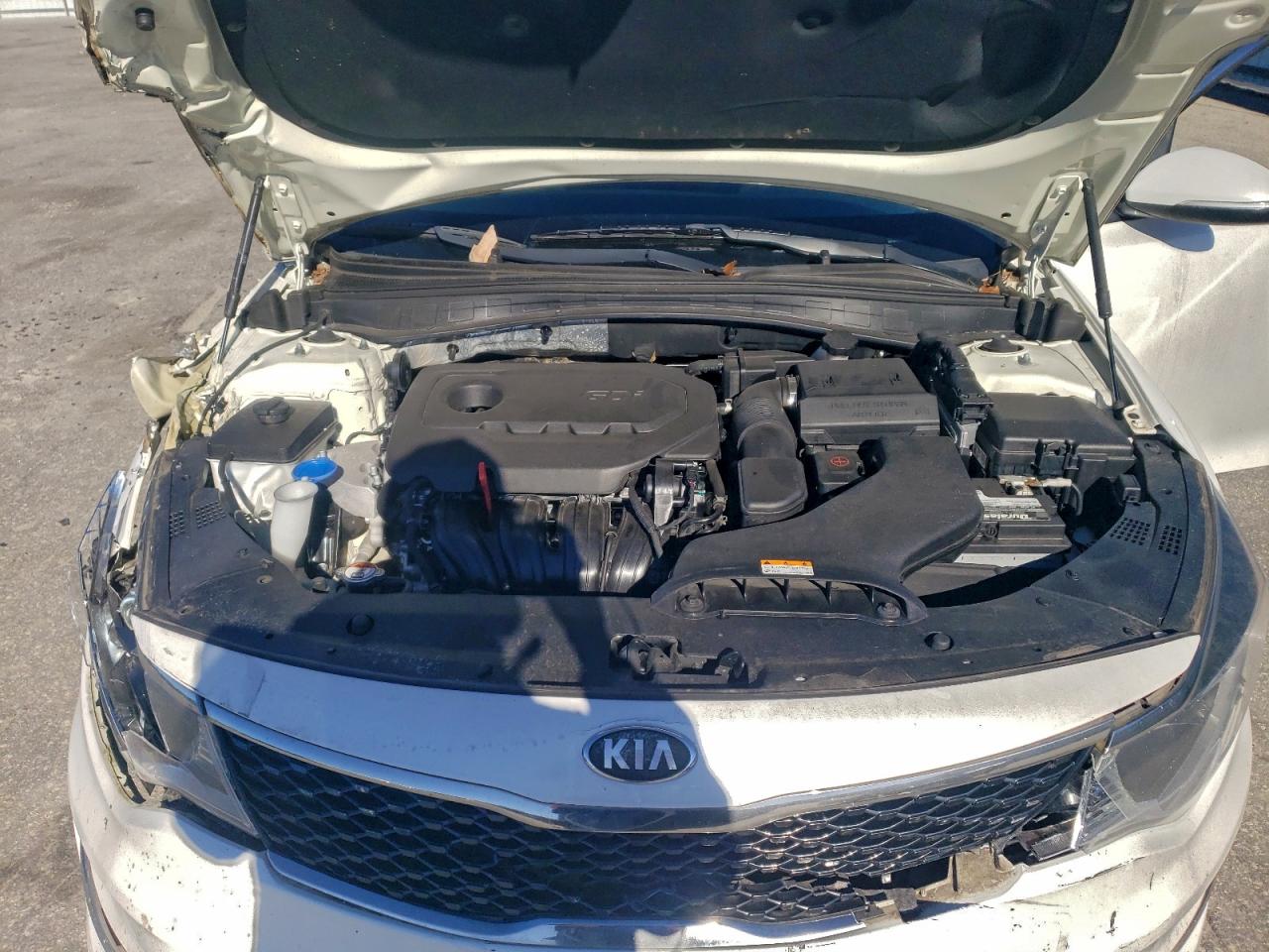 2017 KIA OPTIMA LX photo 11