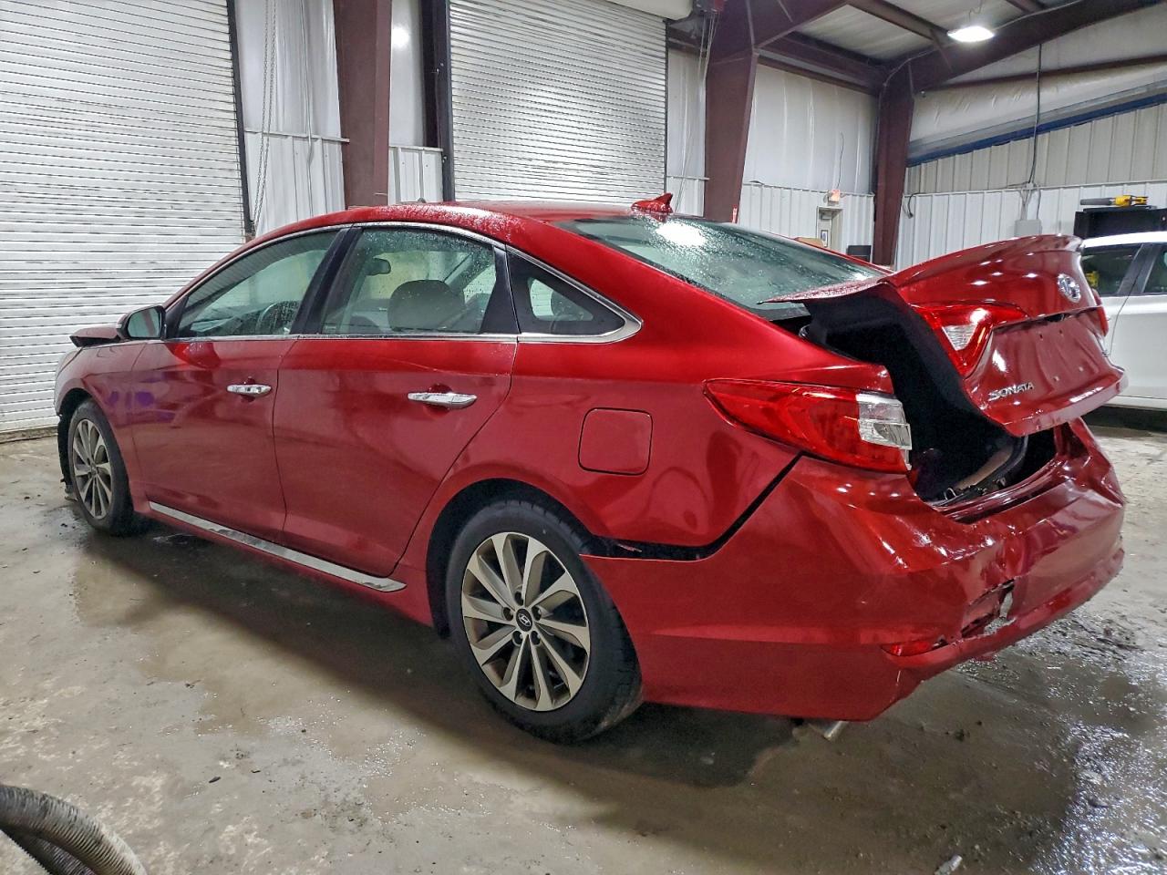 2015 HYUNDAI SONATA SPORT photo 2