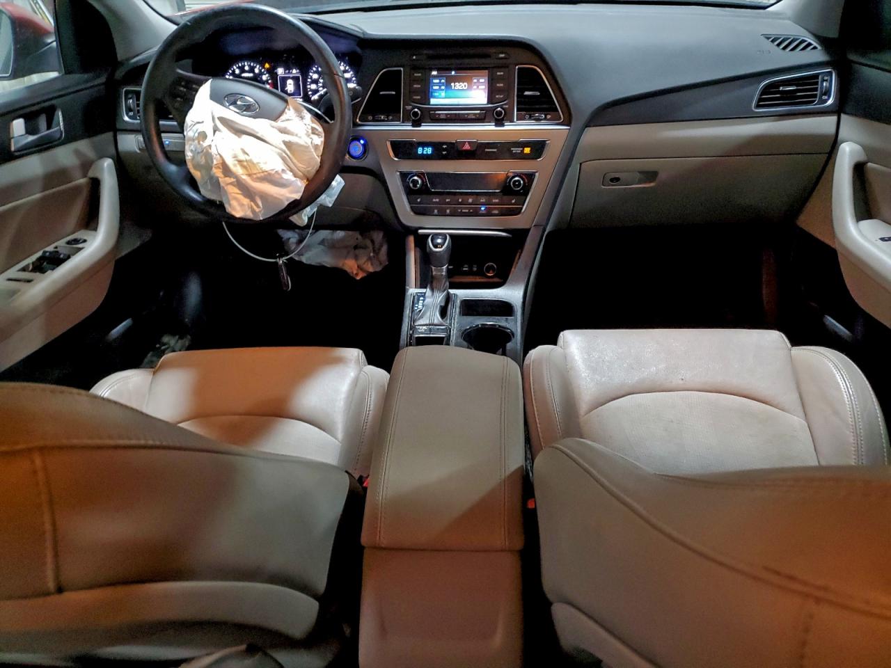 2015 HYUNDAI SONATA SPORT photo 8