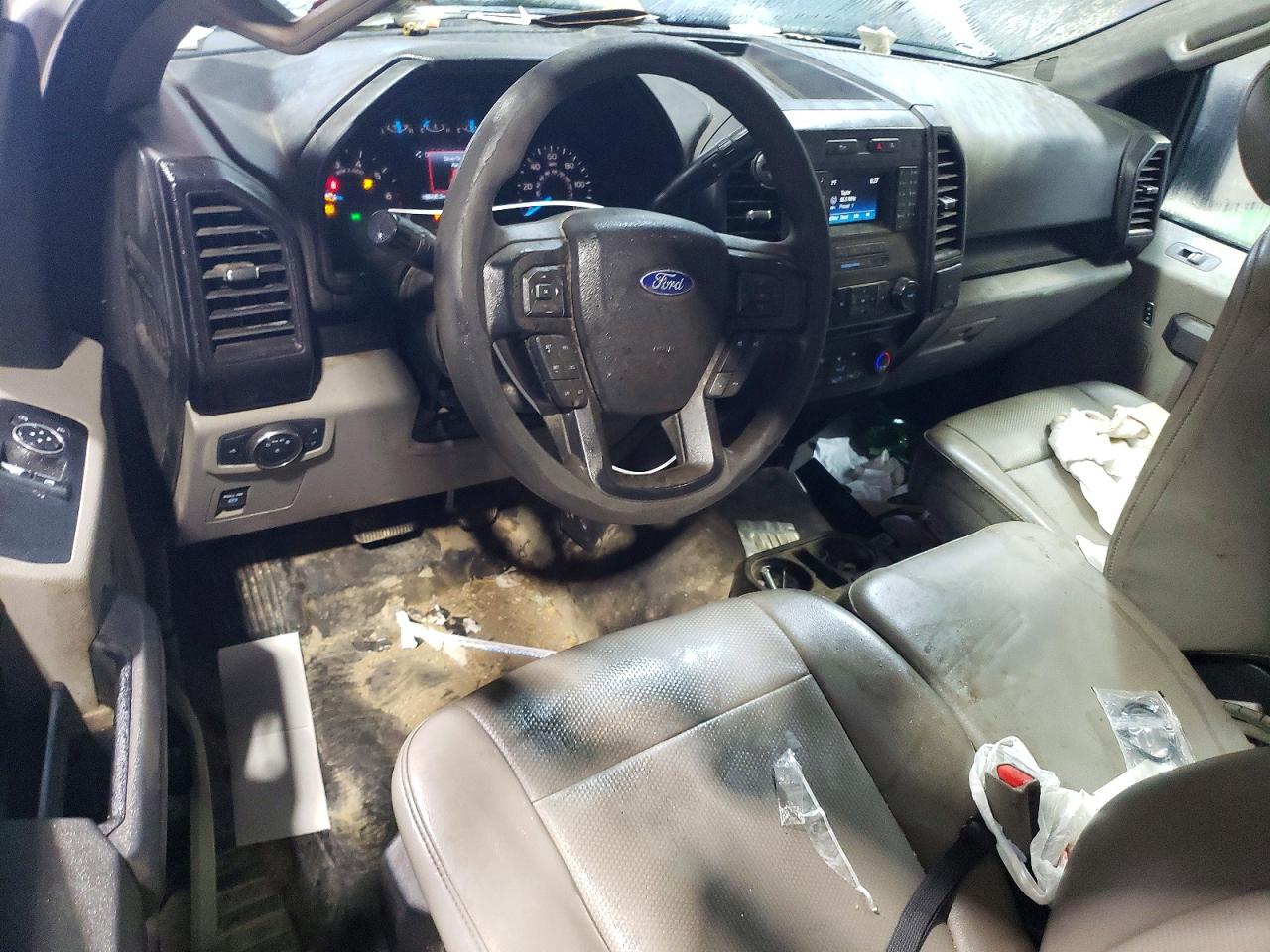 2017 FORD F150 photo 8