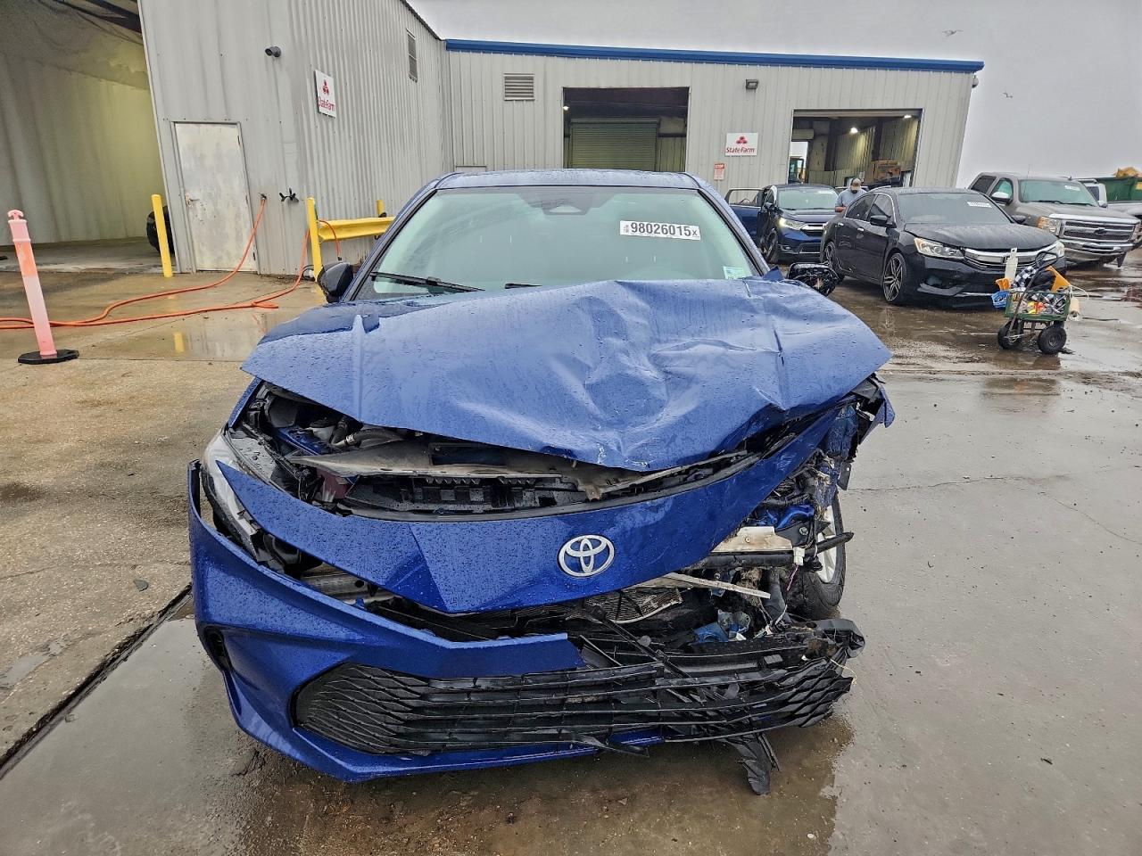 2025 TOYOTA CAMRY XSE photo 5
