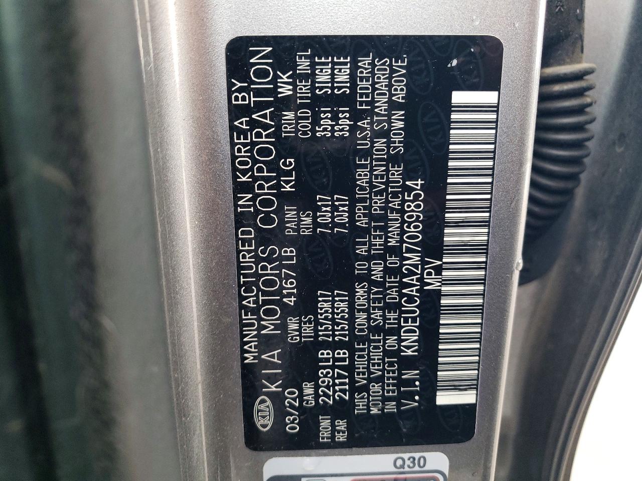 2021 KIA SELTOS S photo 12