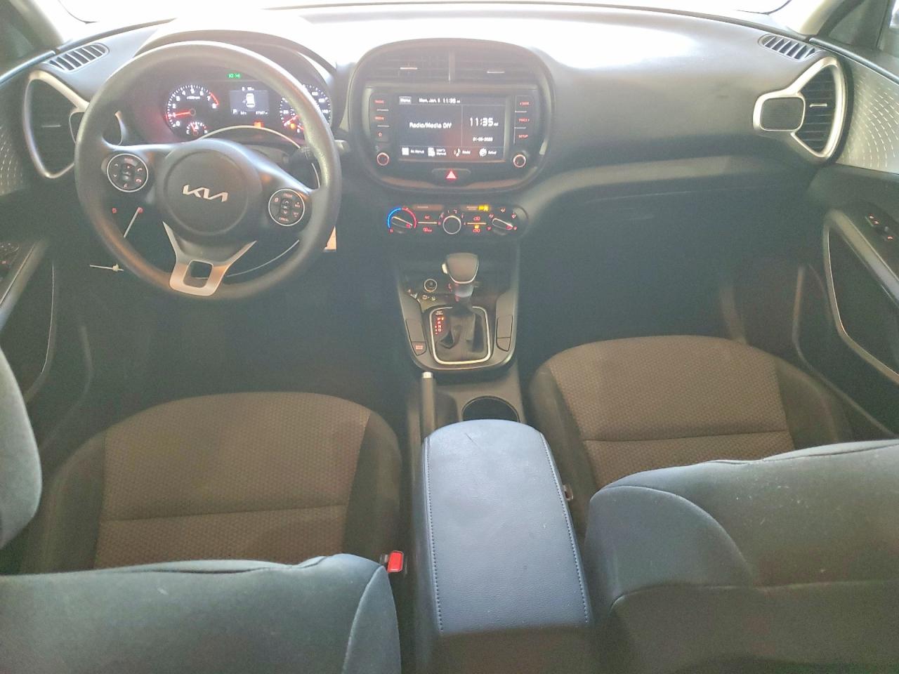 2022 KIA SOUL LX photo 15