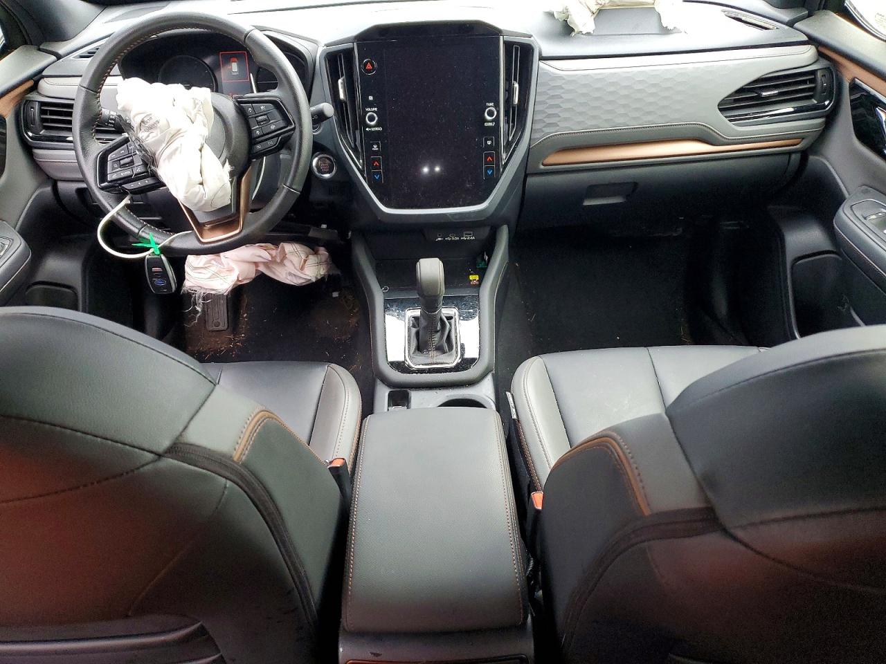 2025 SUBARU FORESTER SPORT photo 8