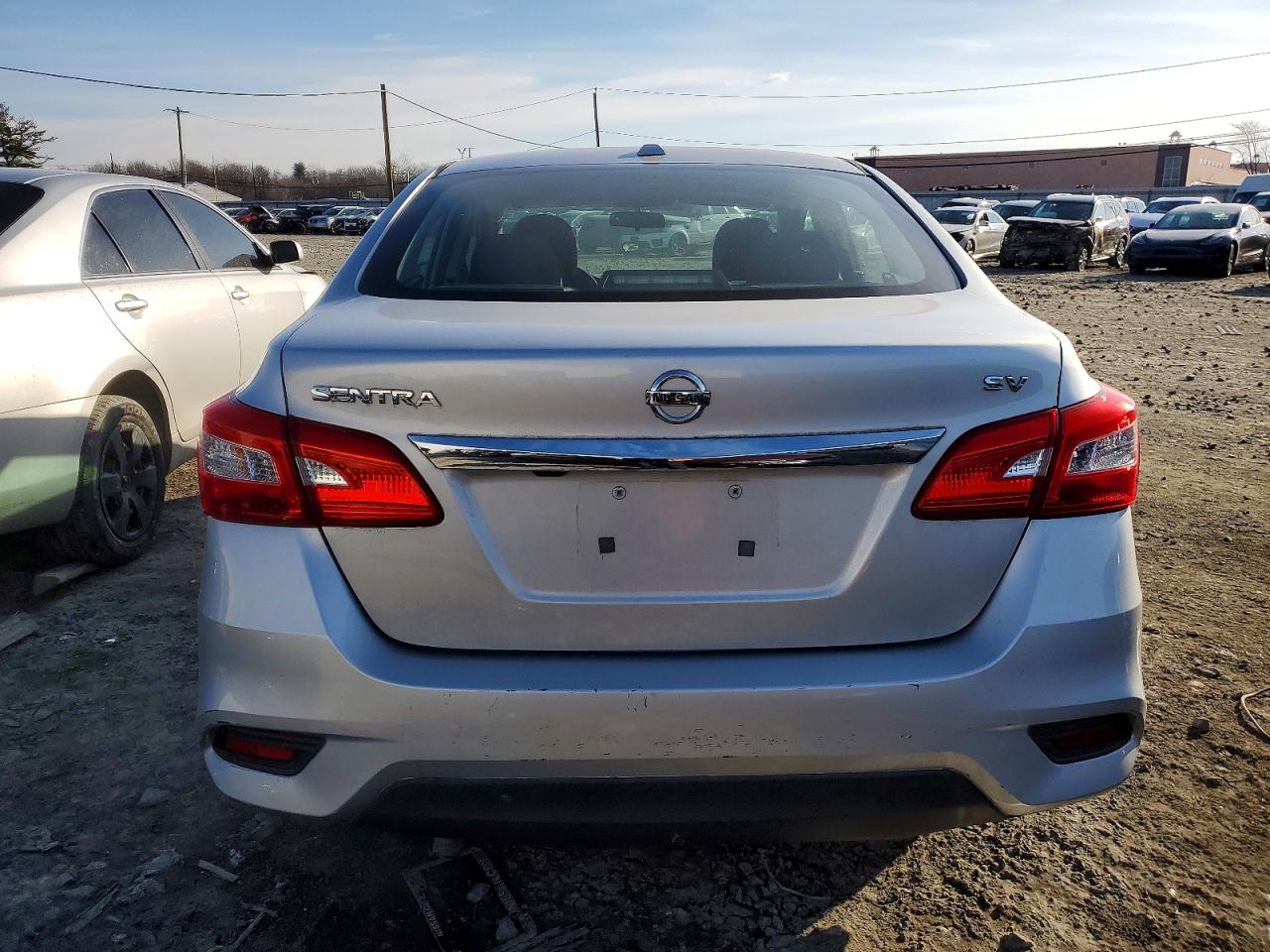 2018 NISSAN SENTRA S photo 6
