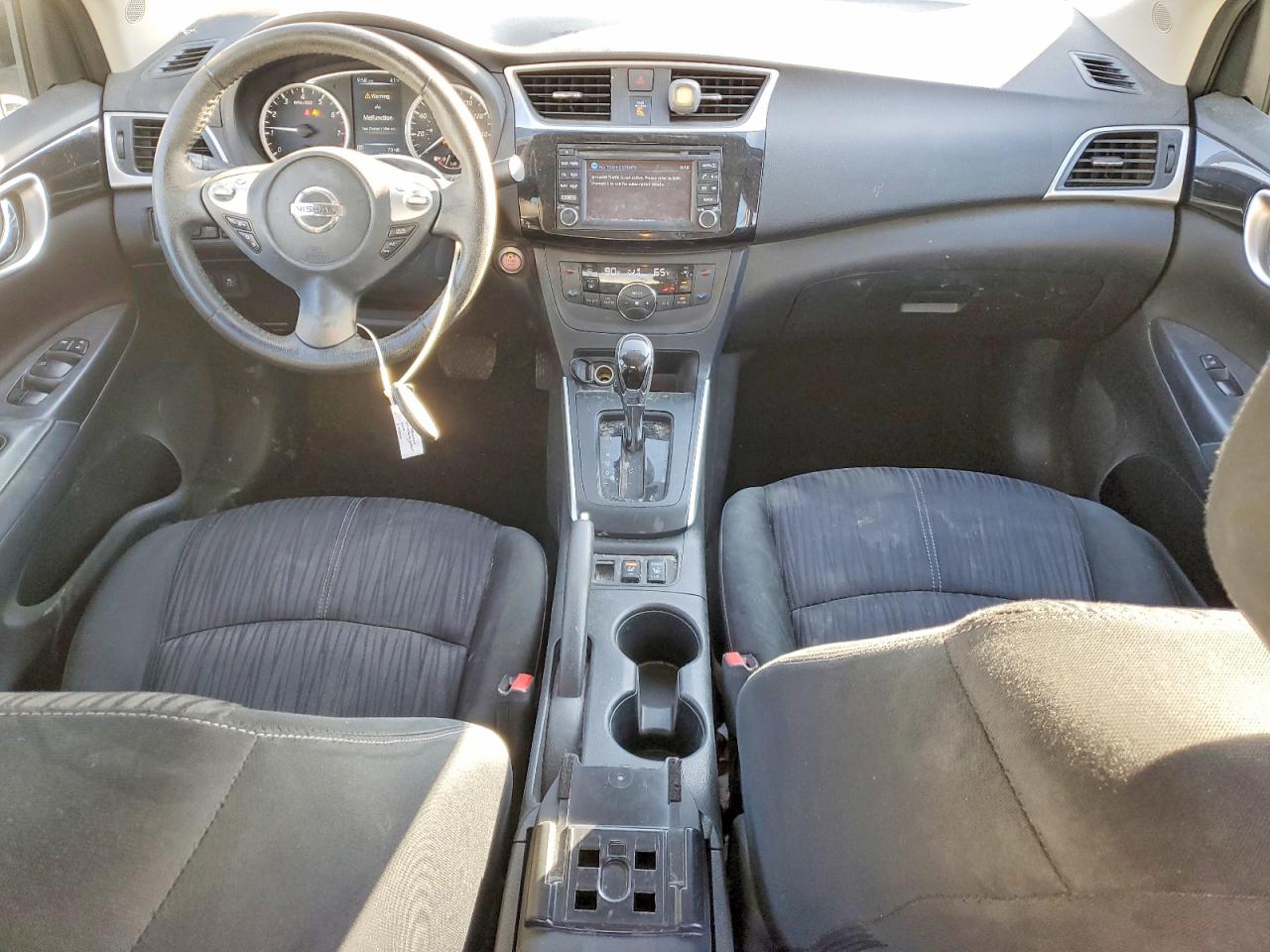 2018 NISSAN SENTRA S photo 8