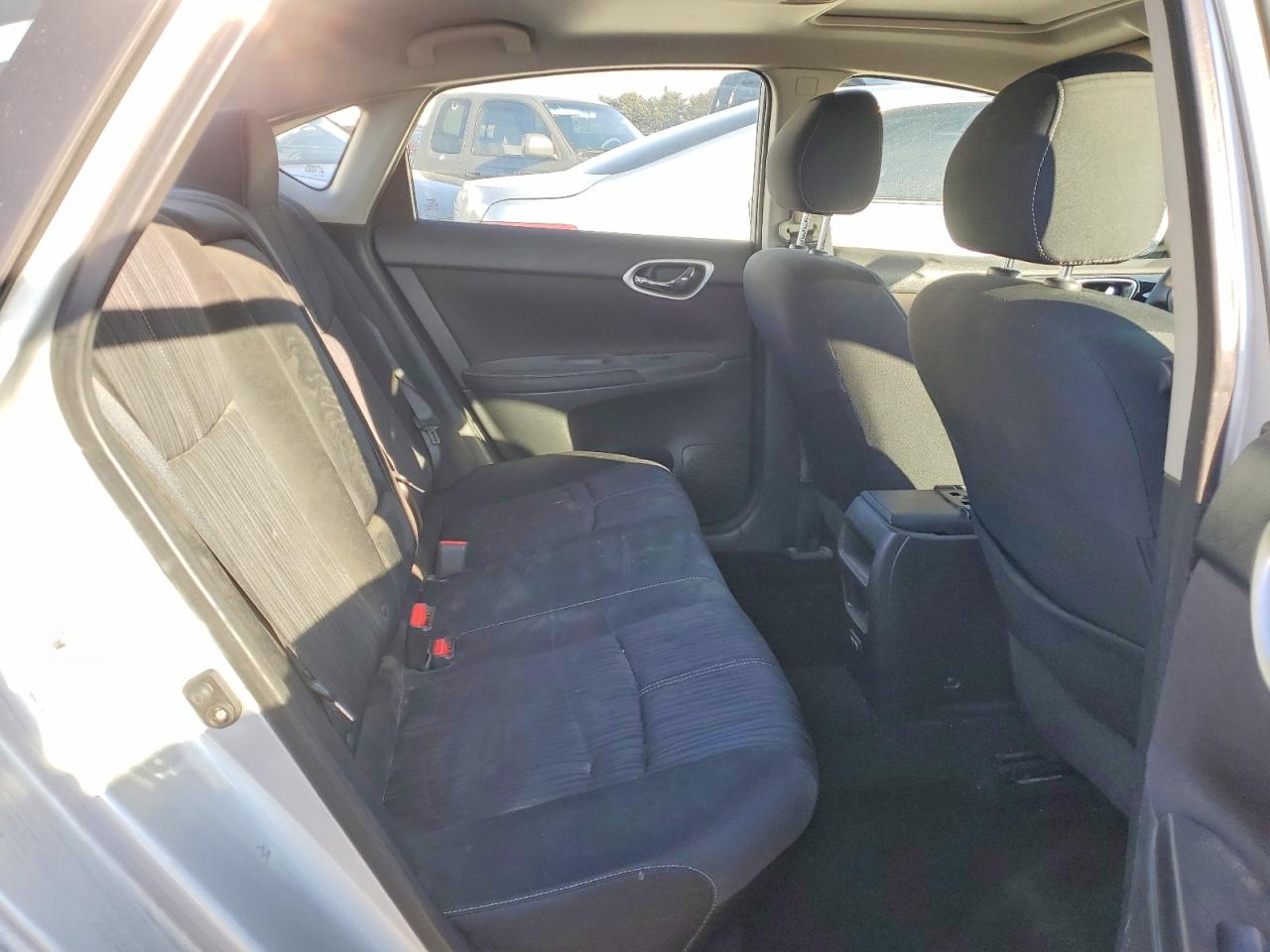 2018 NISSAN SENTRA S photo 10