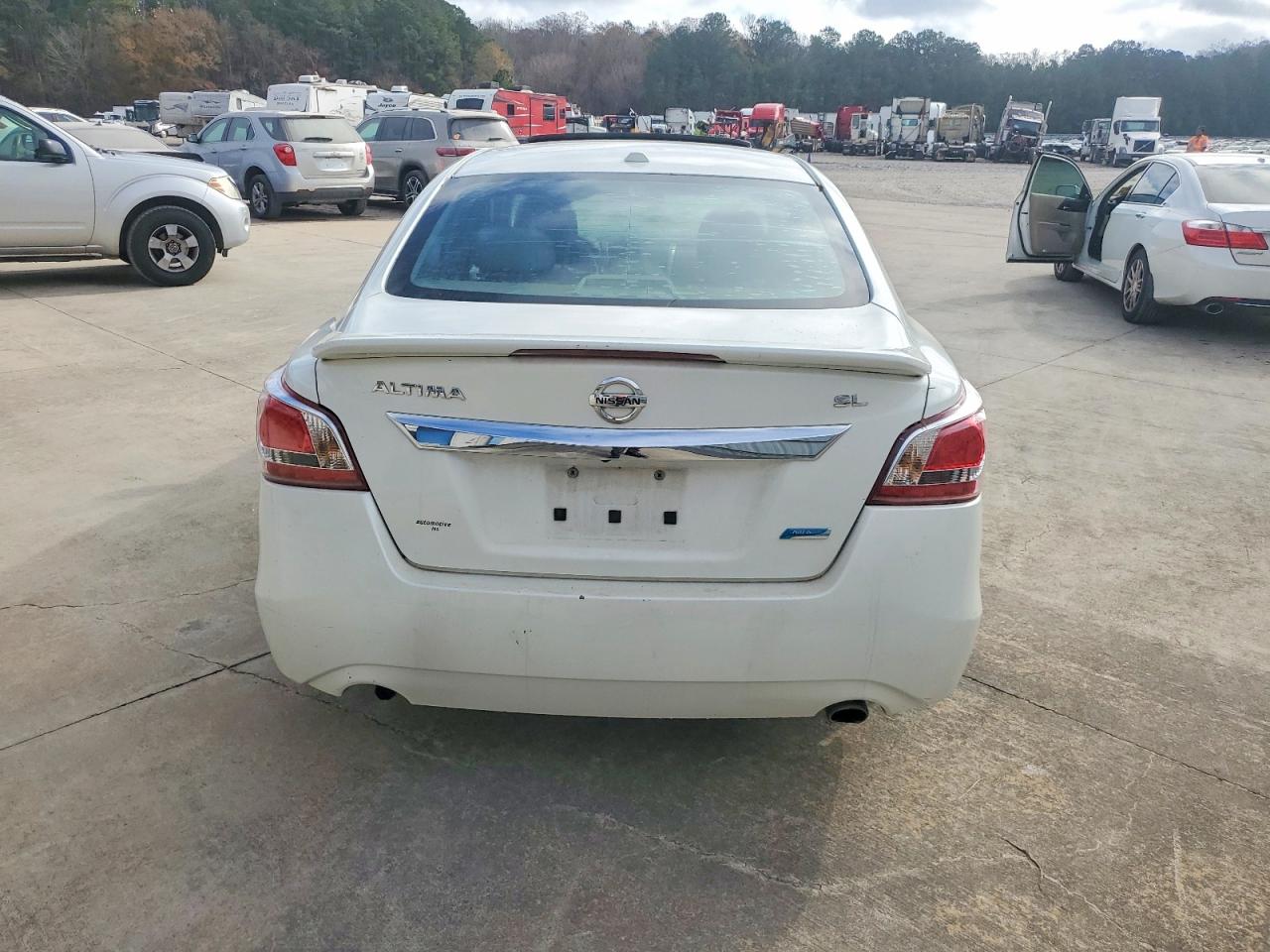 2013 NISSAN ALTIMA 2.5 photo 6