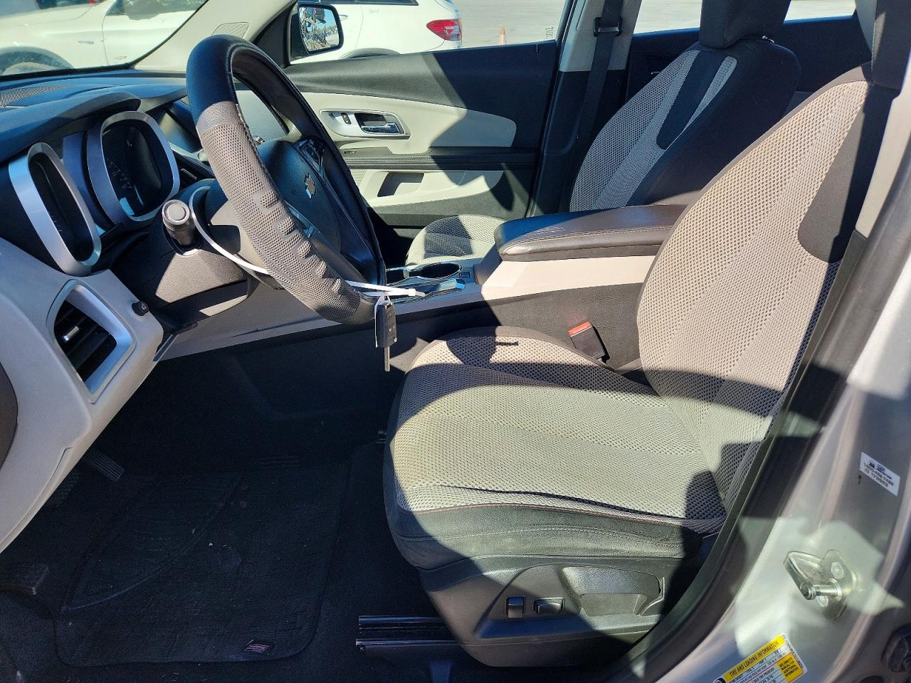 2016 CHEVROLET EQUINOX LS photo 13