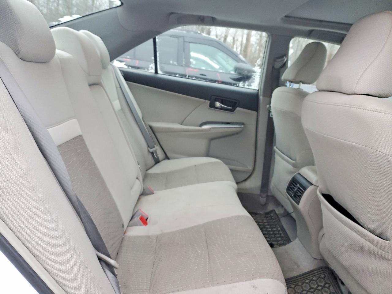 2012 TOYOTA CAMRY HYBRID photo 10
